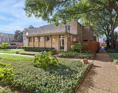 4647 Wild Indigo Street - Photo Thumbnail 12