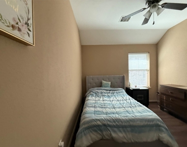 2307 Horned Owl Drive - Photo Thumbnail 10