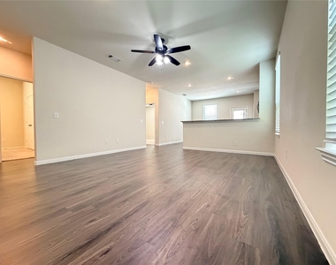 10233 Cleartide Lane - Photo Thumbnail 1