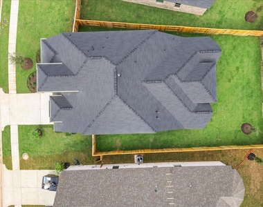 7523 Mariposa Way - Photo Thumbnail 41