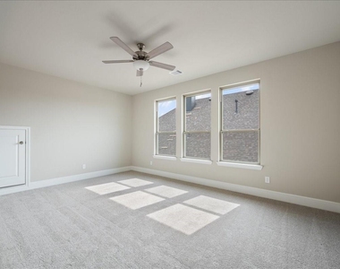 7523 Mariposa Way - Photo Thumbnail 26