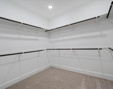 7523 Mariposa Way - Photo Thumbnail 24