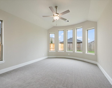 7523 Mariposa Way - Photo Thumbnail 20