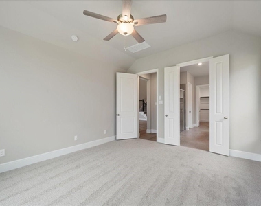 7523 Mariposa Way - Photo Thumbnail 25