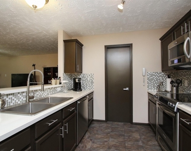8051 Bay Branch Drive - Photo Thumbnail 14