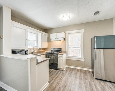 216 Redan Street - Photo Thumbnail 16
