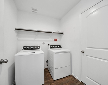 21314 Sleepy Willow Street - Photo Thumbnail 30