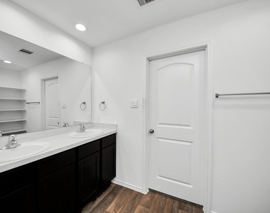 21314 Sleepy Willow Street - Photo Thumbnail 21