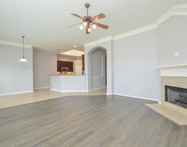 6726 Oakman - Photo Thumbnail 18