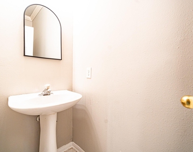 14250 Andrea Way Lane - Photo Thumbnail 11