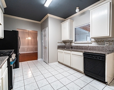14250 Andrea Way Lane - Photo Thumbnail 10
