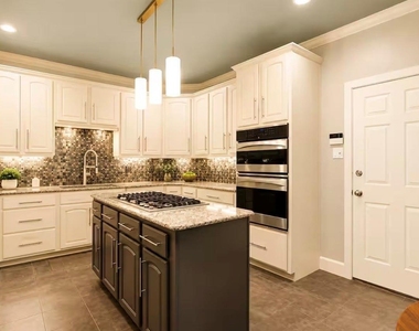 5302 Feagan Street - Photo Thumbnail 2