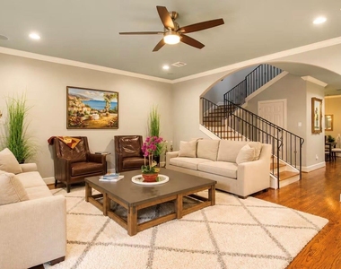 5302 Feagan Street - Photo Thumbnail 4