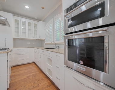 5302 Fayette Street - Photo Thumbnail 5
