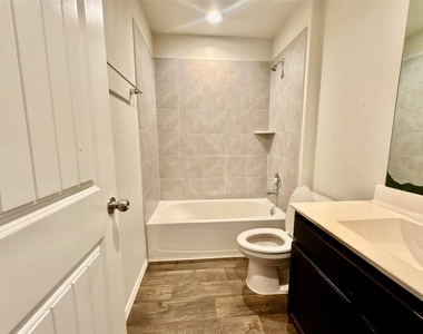 846 Autumn Flats Way - Photo Thumbnail 9