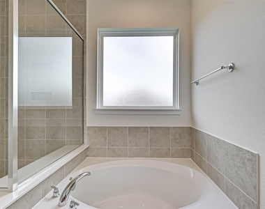 8022 Pinebrook Arbor Court - Photo Thumbnail 34