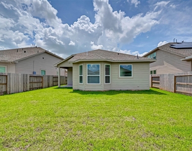 8022 Pinebrook Arbor Court - Photo Thumbnail 40