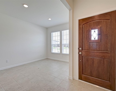 8022 Pinebrook Arbor Court - Photo Thumbnail 5