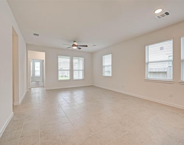 8022 Pinebrook Arbor Court - Photo Thumbnail 11