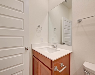 8022 Pinebrook Arbor Court - Photo Thumbnail 22