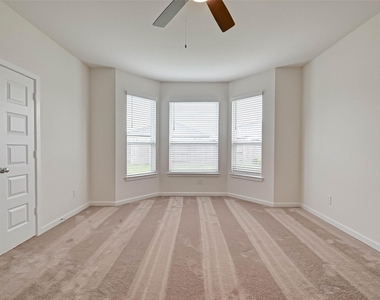 8022 Pinebrook Arbor Court - Photo Thumbnail 29