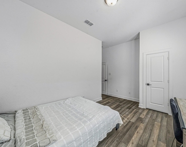 7415 Denali Drive - Photo Thumbnail 34