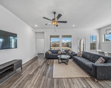 7415 Denali Drive - Photo Thumbnail 7