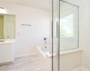 5607 Stonecloud Lane - Photo Thumbnail 27