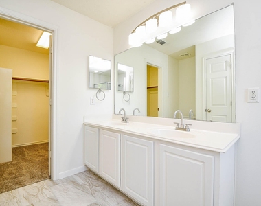 5607 Stonecloud Lane - Photo Thumbnail 28