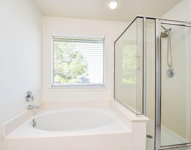 5607 Stonecloud Lane - Photo Thumbnail 29