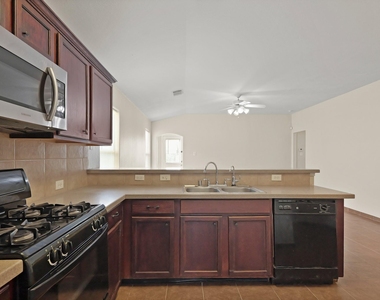 1907 Wooded Acres Drive - Photo Thumbnail 2