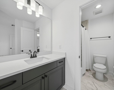 7422 Netherfield Lane - Photo Thumbnail 19