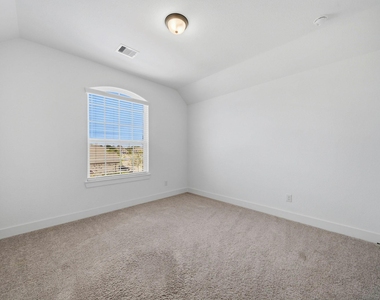 7422 Netherfield Lane - Photo Thumbnail 20