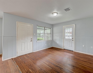 3406 Saint Benedict Street - Photo Thumbnail 1