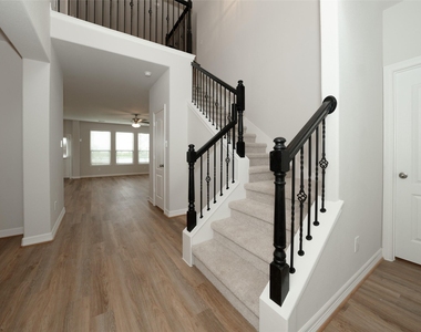 8231 Red Shinner Way - Photo Thumbnail 37