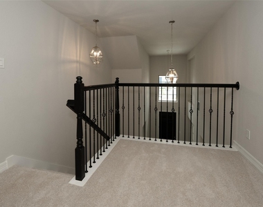 8231 Red Shinner Way - Photo Thumbnail 14