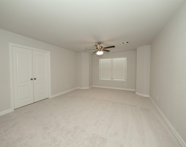 8231 Red Shinner Way - Photo Thumbnail 12
