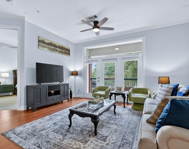 300 St Joseph Parkway - Photo Thumbnail 5