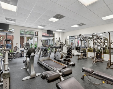 300 St Joseph Parkway - Photo Thumbnail 22