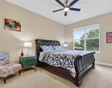300 St Joseph Parkway - Photo Thumbnail 7