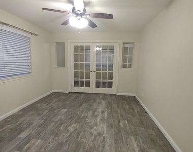 9 N Deerfoot Circle - Photo Thumbnail 25