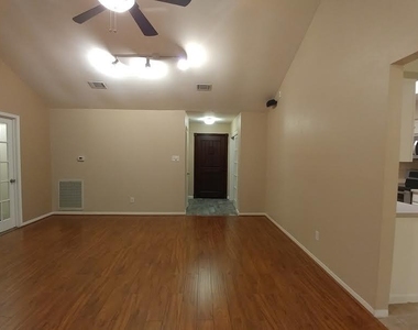 9 N Deerfoot Circle - Photo Thumbnail 15