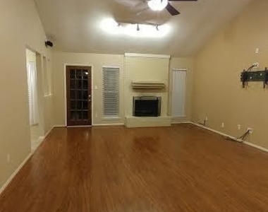 9 N Deerfoot Circle - Photo Thumbnail 12