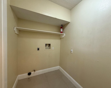 2410 Old Fort Road - Photo Thumbnail 9