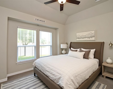 11134 Honeysuckle Haven Drive - Photo Thumbnail 7