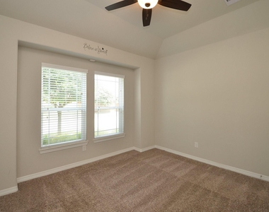 11134 Honeysuckle Haven Drive - Photo Thumbnail 8
