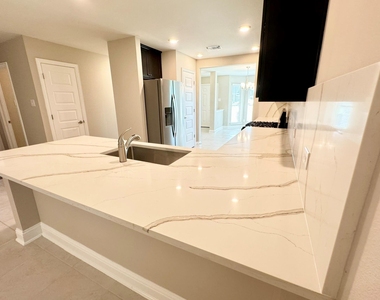 4010 Southall Place - Photo Thumbnail 6