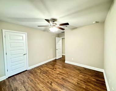 4010 Southall Place - Photo Thumbnail 18