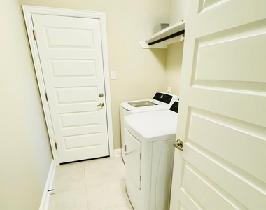 4010 Southall Place - Photo Thumbnail 19