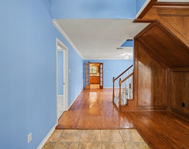 14707 Treborway Drive - Photo Thumbnail 9